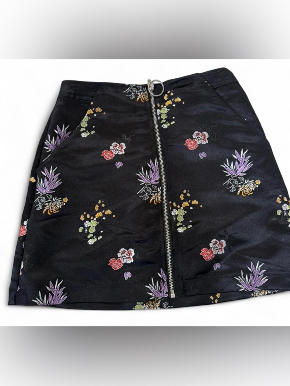 Honey Punch Black Floral Embroidered Front-Zip Mini Skirt